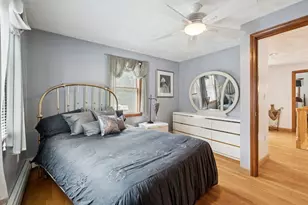 42 Woodland Rd, Wakefield, MA 01880 - Photo 16