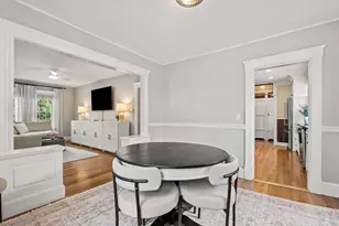 31 Sycamore St, Lowell, MA 01852 - Photo 12