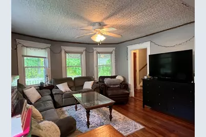 26 Byron Street, Springfield, MA 01109 - Photo 8