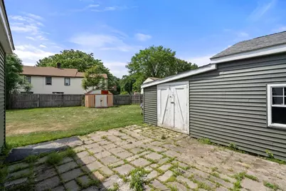 9 Providence Rd, Sutton, MA 01590 - Photo 32