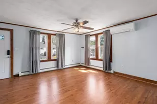 9 Providence Rd, Sutton, MA 01590 - Photo 4