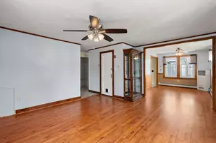 9 Providence Rd, Sutton, MA 01590 - Photo 6