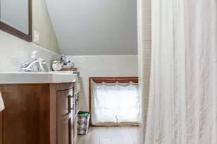 256 Maple St, Fall River, MA 02720 - Photo 6
