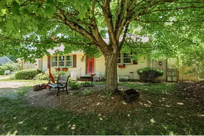15 Gilrain Ter, Northampton, MA 01062 - Photo 2