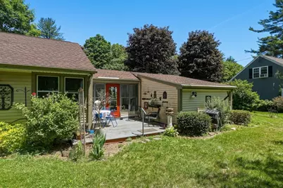 15 Gilrain Ter, Northampton, MA 01062 - Photo 6