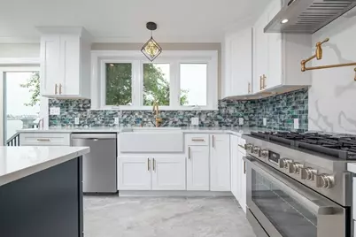 89R Upland, Winthrop, MA 02152 - Photo 8