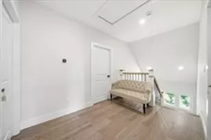 61 Wayland St, Boston, MA 02125 - Photo 32