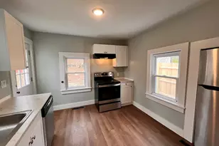 400 Court St, Plymouth, MA 02360 - Photo 1