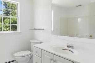 27 Charles Ave, Uxbridge, MA 01569 - Photo 34