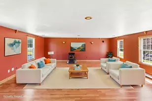 27 Charles Ave, Uxbridge, MA 01569 - Photo 10
