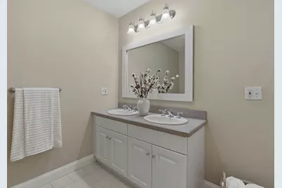 72 Sterling Ln, North Andover, MA 01845 - Photo 36