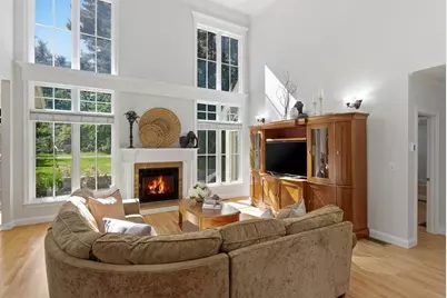 72 Sterling Ln, North Andover, MA 01845 - Photo 6