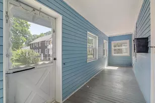 34 Thingvalla Ave, Cambridge, MA 02138 - Photo 10