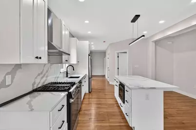 21 Hutchinson #1, Winthrop, MA 02152 - Photo 6