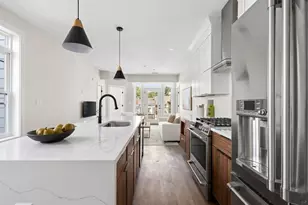 2 Weld Hill St, Boston, MA 02130 - Photo 2