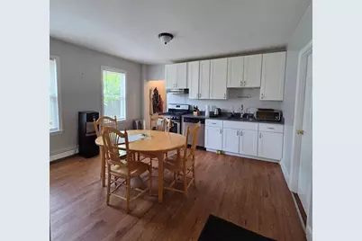 17 Albertina St #1R, Quincy, MA 02169 - Photo 2