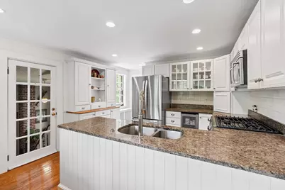 11 Concord Road, Wayland, MA 01778 - Photo 10
