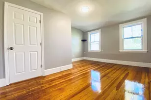 114 White St, Belmont, MA 02478 - Photo 4