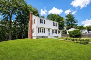 30 Springdale Rd, Dracut, MA 01826 - Photo 2