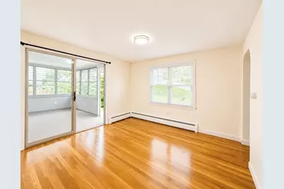 30 Springdale Rd, Dracut, MA 01826 - Photo 8