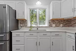 22 Columbia Ave, Fitchburg, MA 01420 - Photo 12