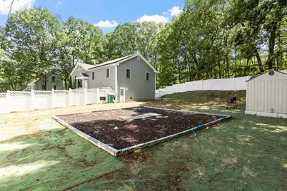 22 Columbia Ave, Fitchburg, MA 01420 - Photo 38