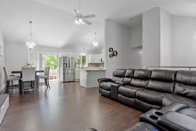 22 Columbia Ave, Fitchburg, MA 01420 - Photo 6