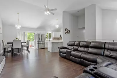 22 Columbia Ave, Fitchburg, MA 01420 - Photo 6