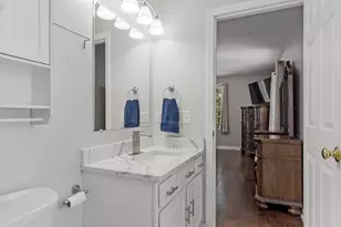 22 Columbia Ave, Fitchburg, MA 01420 - Photo 18
