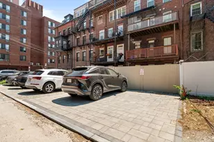 7 Concord Sq, Boston, MA 02118 - Photo 30