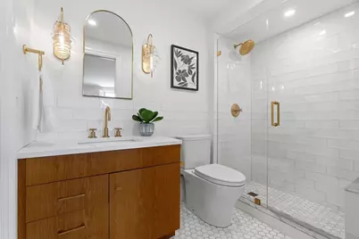 7 Concord Sq #4, Boston, MA 02118 - Photo 18