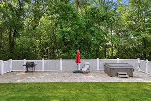 74 Whipple Brook Rd, Wrentham, MA 02093 - Photo 32