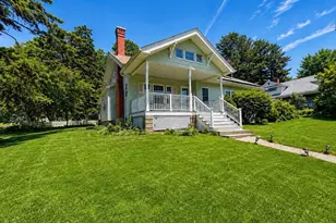 186 Prospect St, Leominster, MA 01453 - Photo 2