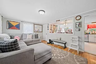 610 Center St, Pembroke, MA 02359 - Photo 8