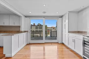 256 W 3rd St, Boston, MA 02127 - Photo 2