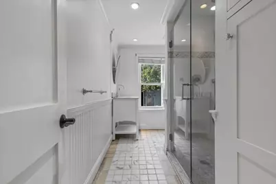 256 W. 3rd St #2, Boston, MA 02127 - Photo 18
