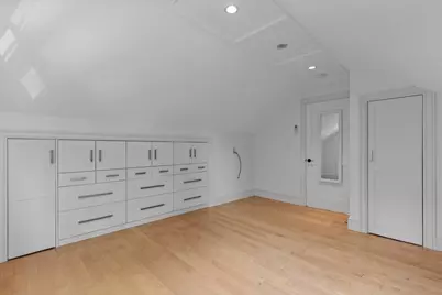 256 W. 3rd St #2, Boston, MA 02127 - Photo 22