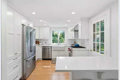 32 Wadsworth Rd, Duxbury, MA 02332 - Photo 10