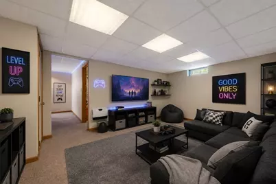 29 Northwoods Cir #29, Woburn, MA 01801 - Photo 28
