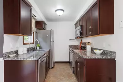 29 Northwoods Cir #29, Woburn, MA 01801 - Photo 14