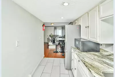 452 Tecumseh St, Fall River, MA 02721 - Photo 8