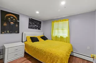 452 Tecumseh St, Fall River, MA 02721 - Photo 16