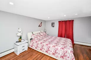 452 Tecumseh St, Fall River, MA 02721 - Photo 18