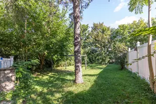 452 Tecumseh St, Fall River, MA 02721 - Photo 20