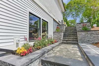73 Lake Shore Dr, Falmouth, MA 02536 - Photo 4