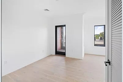 50 Leo Birmingham Parkway #307, Boston, MA 02135 - Photo 4