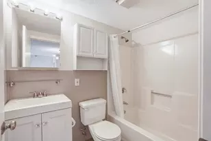 209 Riverview Ave, Newton, MA 02466 - Photo 6