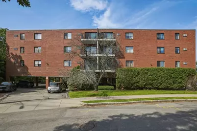 209 Riverview Ave #5, Newton, MA 02466 - Photo 8