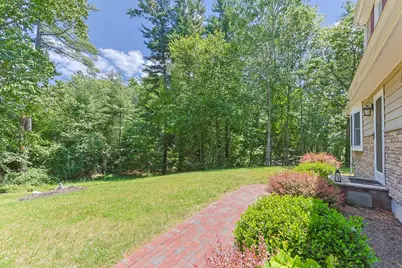 116 Elm St, Halifax, MA 02338 - Photo 4
