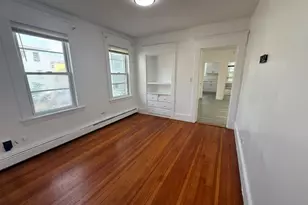 153 Bailey St, Lawrence, MA 01843 - Photo 4